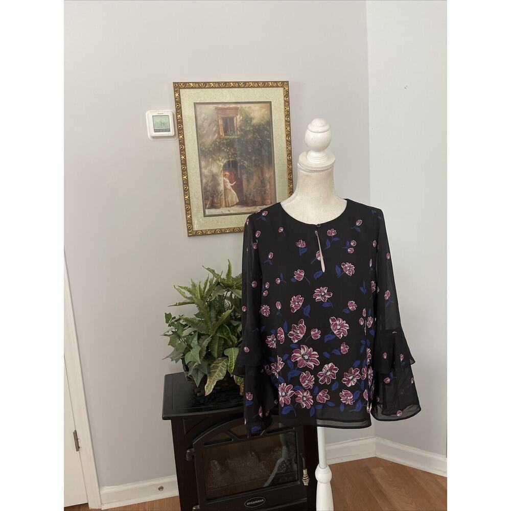 Ann Taylor Small Floral‎ Chiffon Blouse Top Collarless Long Sleeve Pullover